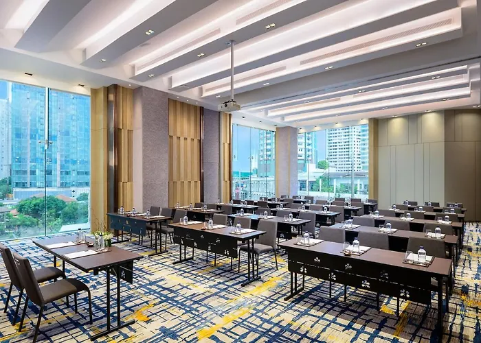 Hotel Nikko 5*